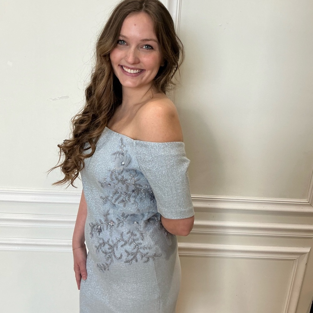 Elegant Off-Shoulder Light Blue Dress - Picture 5 of 9